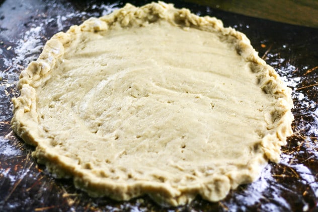 Cassava flour pizza crust