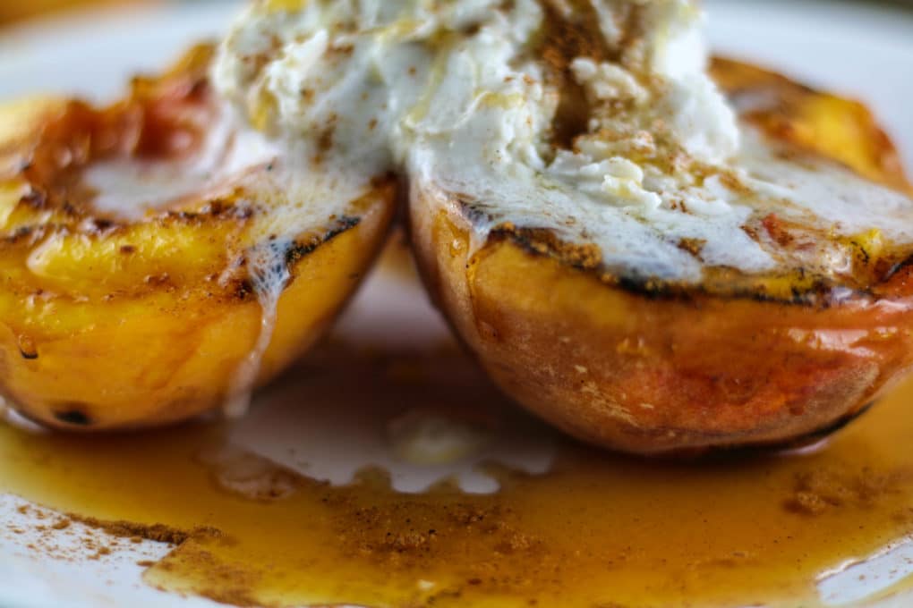 grilled peaches with coconut cream